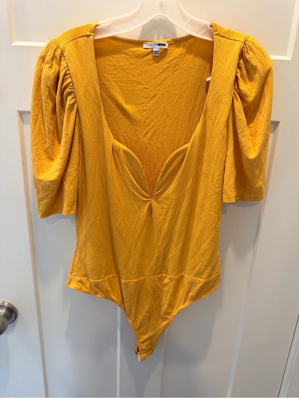 Fashion Nova 1X Mustard Yellow Ribbed Bodysuit Puff Sleeve Ruched Front Stretch